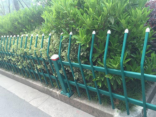 草坪鋅鋼護欄